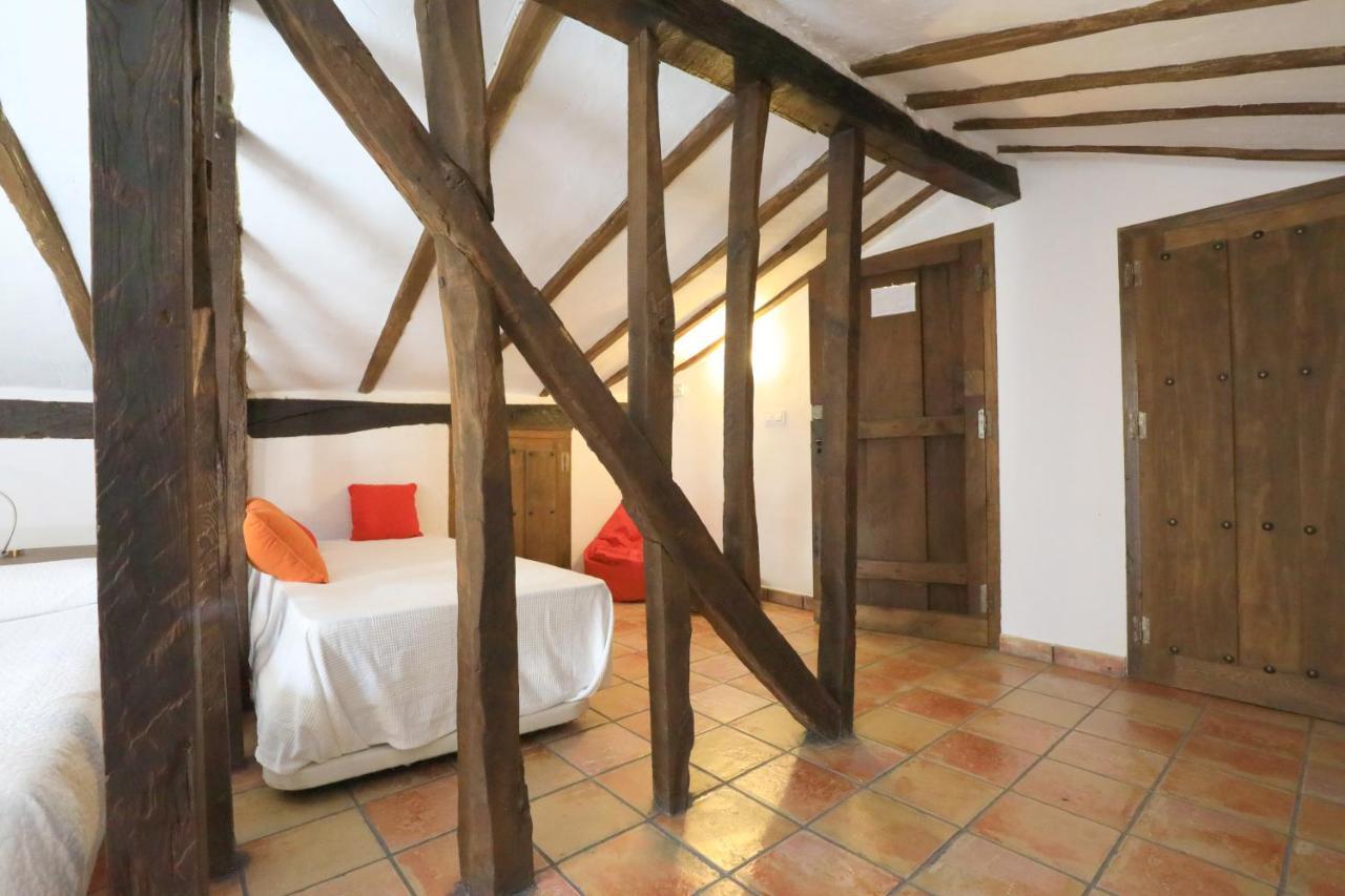 Apartamentos Rurales Spa Casa De Los Escudos Valverde de la Vera ภายนอก รูปภาพ