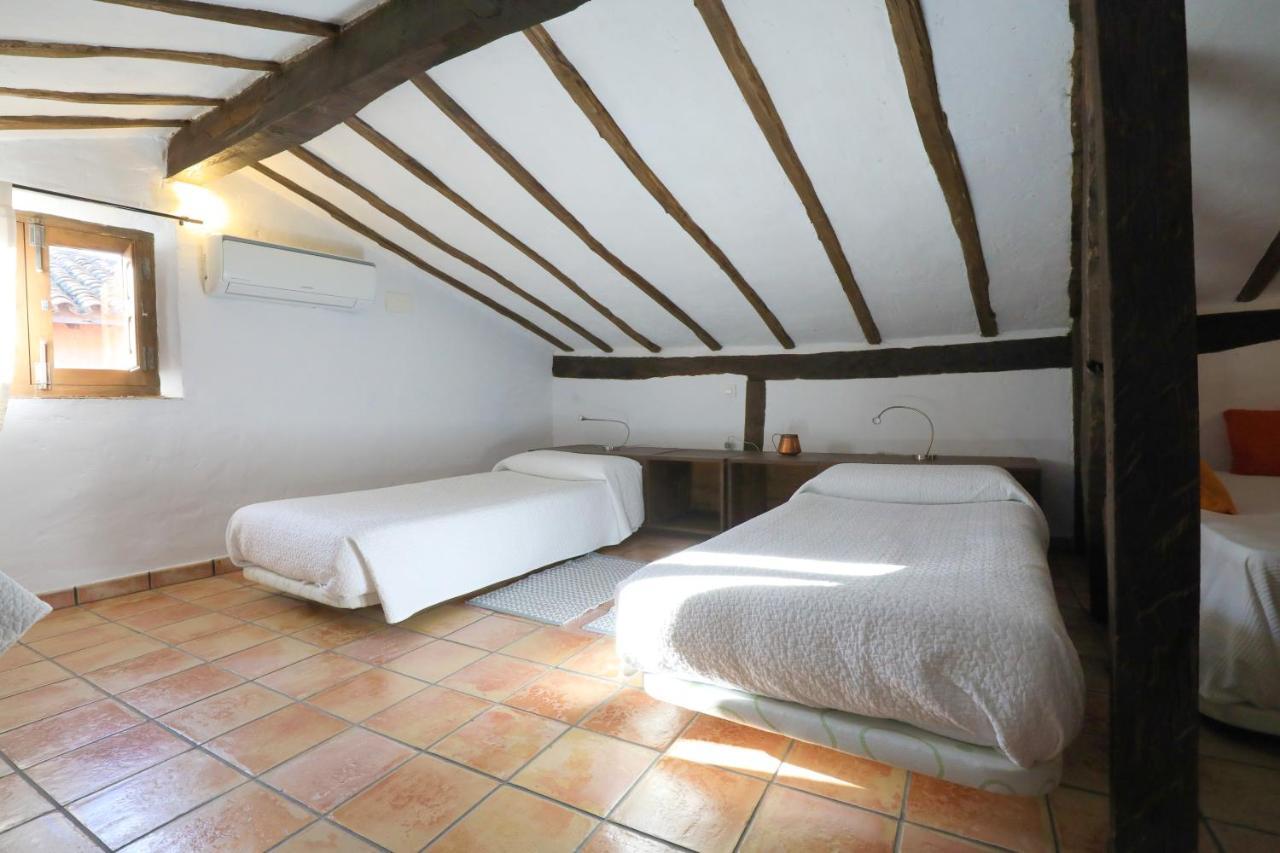 Apartamentos Rurales Spa Casa De Los Escudos Valverde de la Vera ภายนอก รูปภาพ