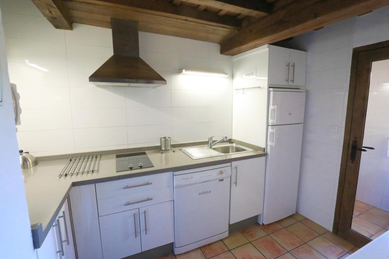 Apartamentos Rurales Spa Casa De Los Escudos Valverde de la Vera ภายนอก รูปภาพ