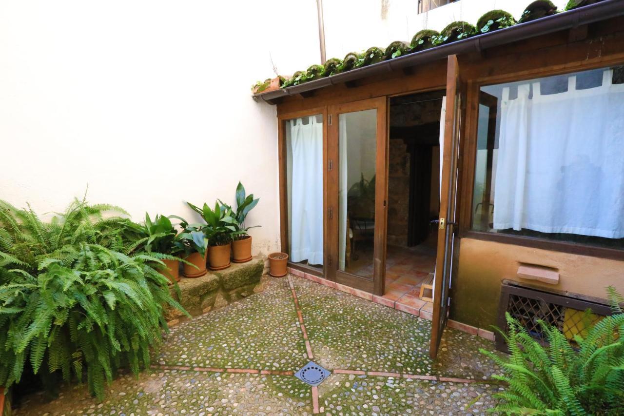 Apartamentos Rurales Spa Casa De Los Escudos Valverde de la Vera ภายนอก รูปภาพ
