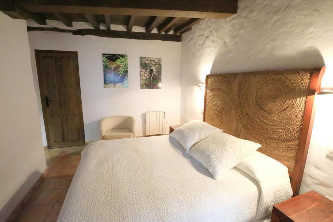 Apartamentos Rurales Spa Casa De Los Escudos Valverde de la Vera ภายนอก รูปภาพ