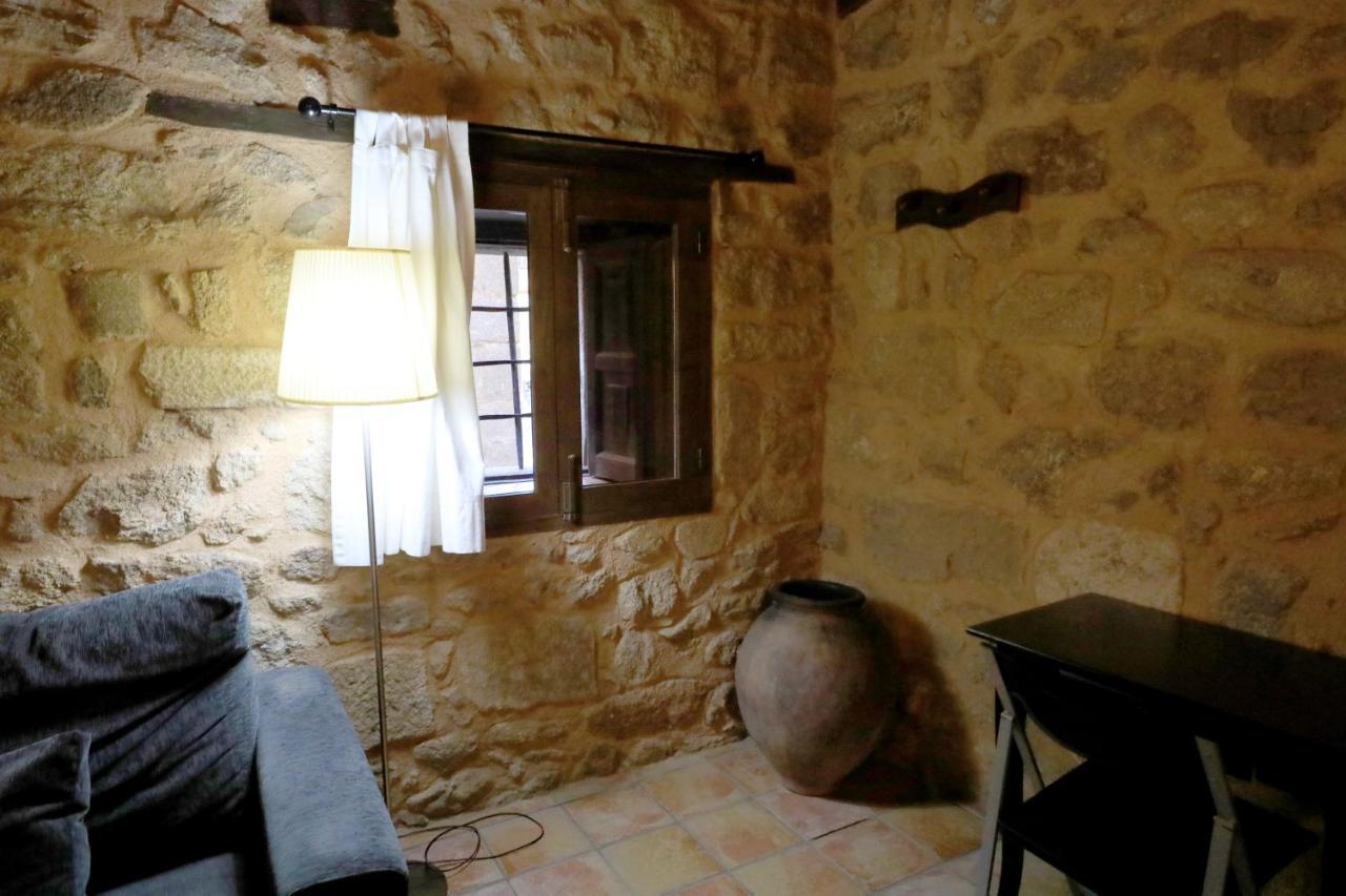 Apartamentos Rurales Spa Casa De Los Escudos Valverde de la Vera ภายนอก รูปภาพ