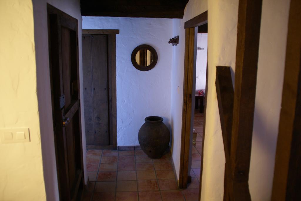 Apartamentos Rurales Spa Casa De Los Escudos Valverde de la Vera ภายนอก รูปภาพ