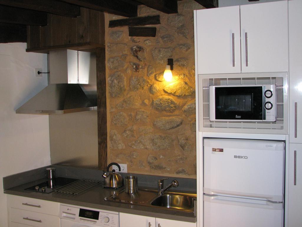 Apartamentos Rurales Spa Casa De Los Escudos Valverde de la Vera ภายนอก รูปภาพ